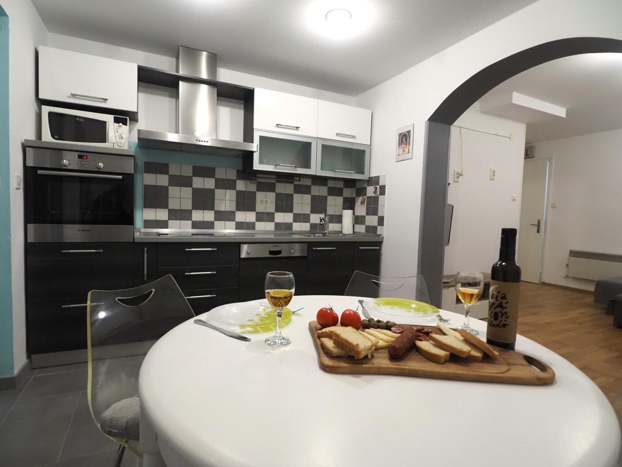 Apartment With Garden In 바르바리가 외부 사진